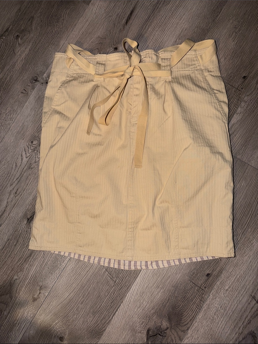 Marc Jacobs Pale Yellow Tie-Waist Pencil Skirt